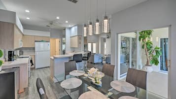 Casa (3 Bedrooms) | Interior