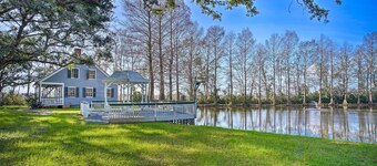 Idyllic Houma Vacation Rental on Shared Pond!