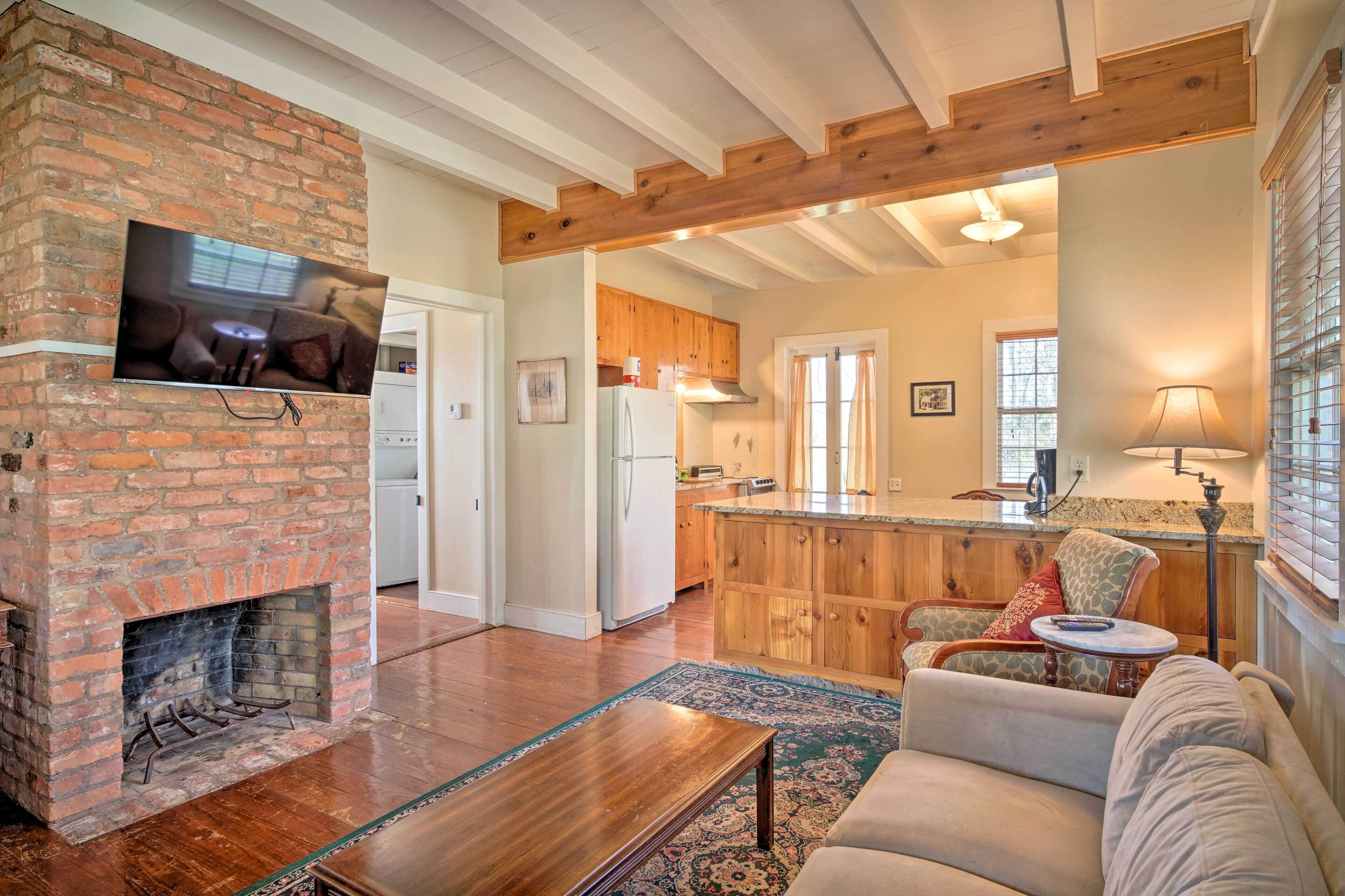 Cottage (2 Bedrooms) | Interior