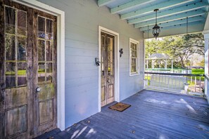 Cottage (2 Bedrooms) | Interior