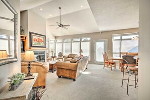 House (3 Bedrooms) | Interior - Home w/ Deck Near Lake Avalon, Boat Ramp + Golf! (Bella Vista)