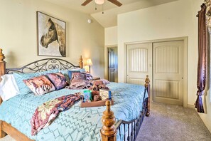5 bedrooms, iron/ironing board, bed sheets