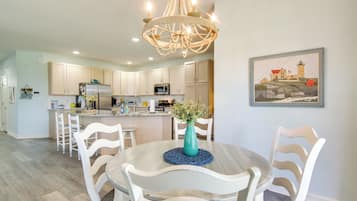 House (3 Bedrooms) | Front of property