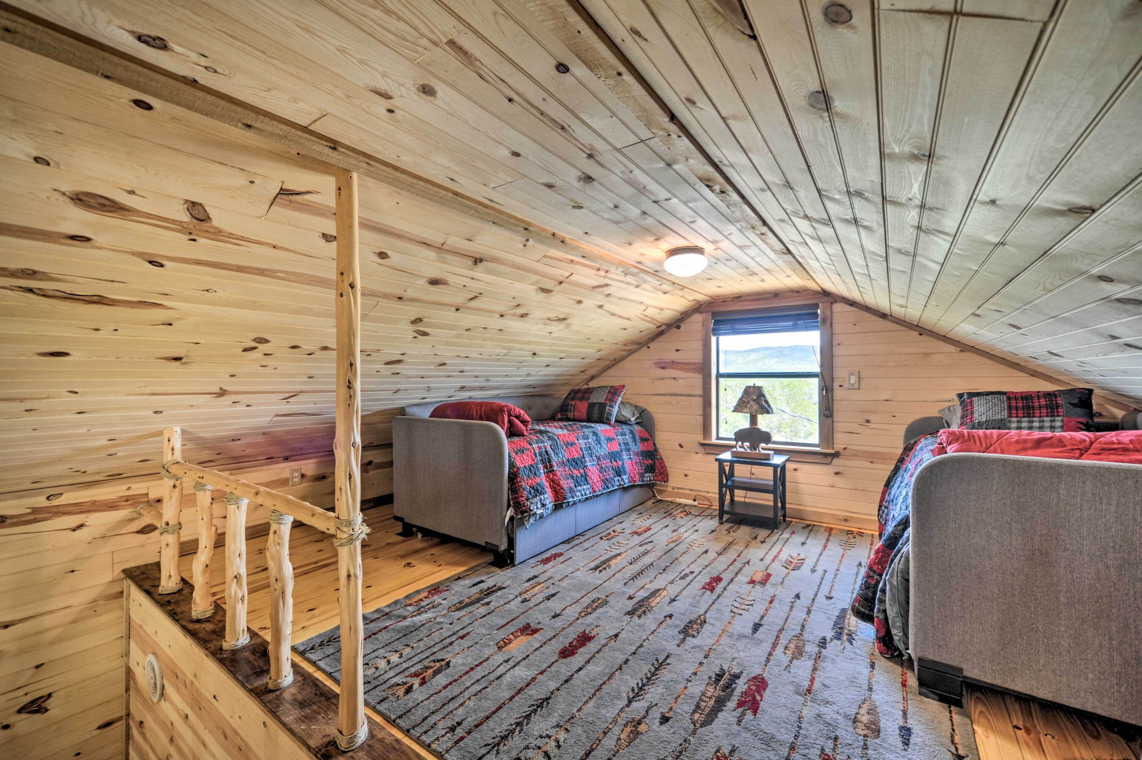 House (2 Bedrooms) | Interior