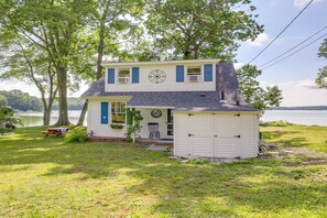 Cottage (3 Bedrooms) | Interior - Lakefront Cottage w/ Covered Porch & Dock! (Coventry)