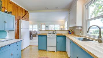 Cottage (3 Bedrooms) | Interior