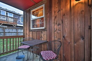 Apartment (0 Bedroom) | Interior