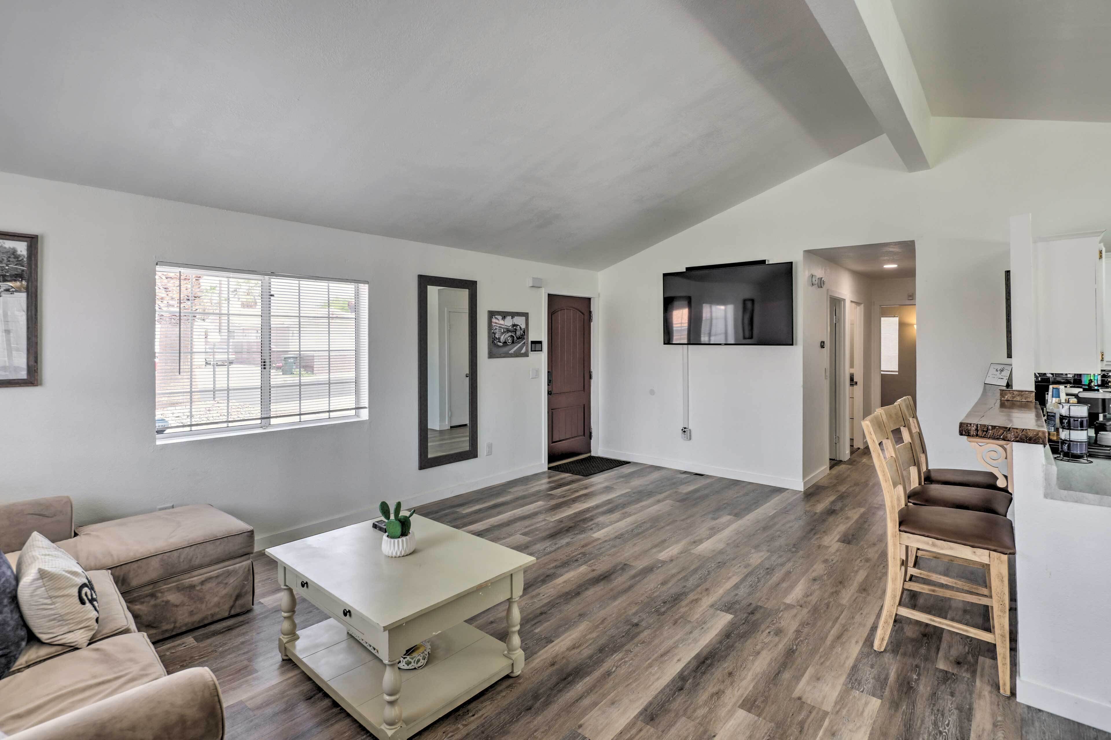 House (3 Bedrooms) | Interior