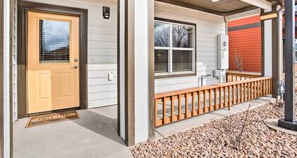 Modern Townhome ~ 3 Mi to Dtwn Grand Junction