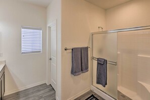Interior - Sunny Bullhead City Home w/ Patio & Mnt View! (Bullhead City)