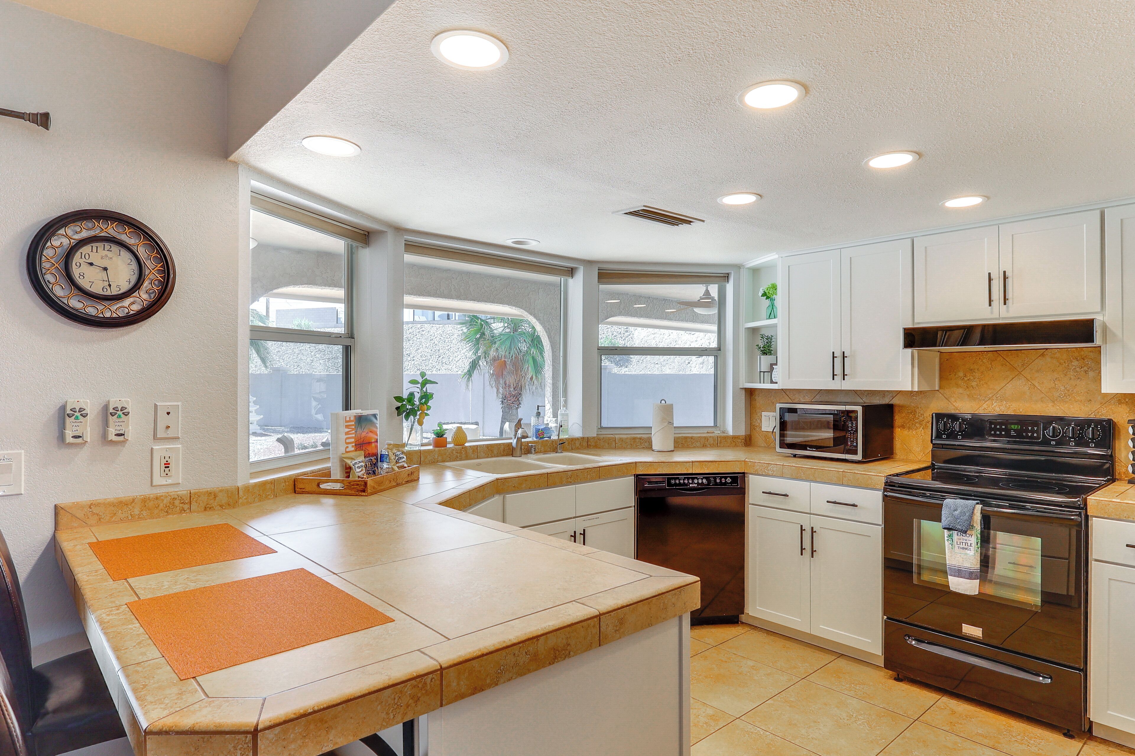 House (3 Bedrooms) | Interior