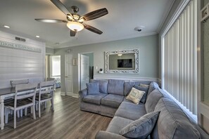 Front of property - Beach Block Wildwood Condo - Proximity to Dining! (Wildwood)
