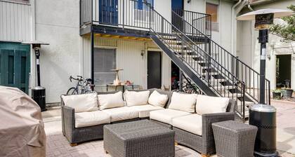 Chic Dallas Condo w/ Pool, Walk to Knox Street!