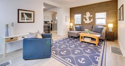 Walk to Lake: Nautical Akron Cottage w/ Deck!