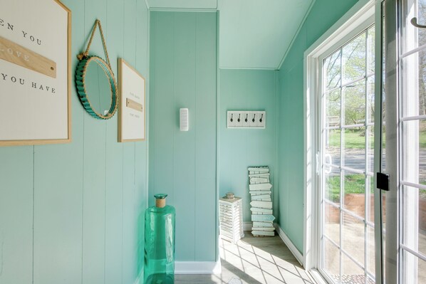 Cottage (2 Bedrooms) | Interior