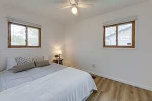 3 chambres, fer et planche à repasser, draps fournis