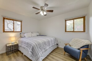 House (3 Bedrooms) | 3 bedrooms, iron/ironing board, bed sheets - Well-equipped Dayton Home: 5 Mi to University! (Dayton)