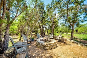 Interior - Chic House in Spring Branch w/ Lush Outdoor Space! (Spring Branch)