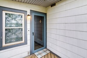 Cottage (2 Bedrooms) | Interior