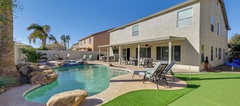 Putting Green, Pool & Spa: Home in Queen Creek!