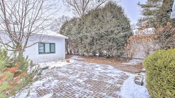Cottage (3 Bedrooms) | Interior
