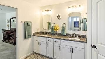 Rumah (3 Bedrooms) | Interior