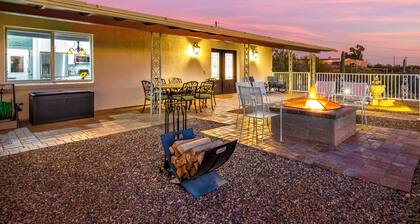 Classy Tucson Escape w/ Fire Pit on 5 Acres!