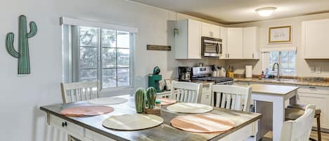 Talo (3 Bedrooms) | Sisätilat