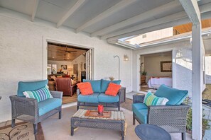 House (3 Bedrooms) | Interior - Heated Pool, Views, & Trail Access: Phoenix Escape (Phoenix)