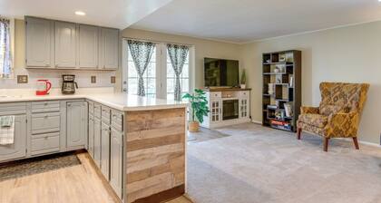 8 Mi to Dtwn Denver: Wheat Ridge Gem w/ Patio