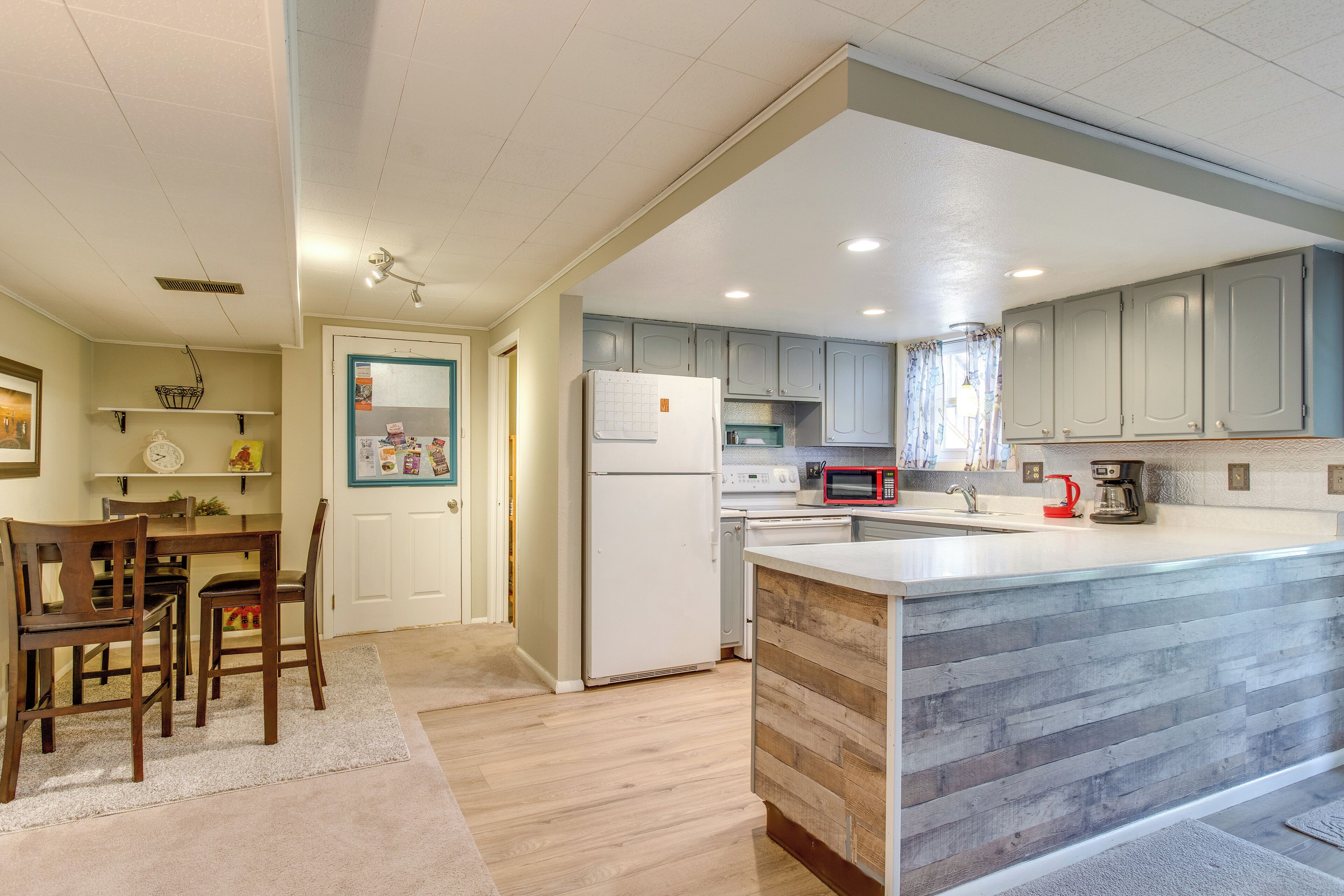 Apartment (1 Bedroom) | Interior