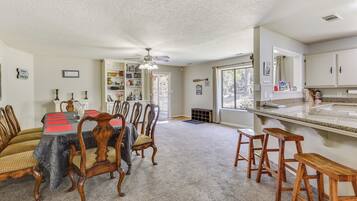 Nhà (3 Bedrooms) | Nội thất