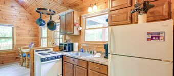 Quaint Cabin w/ Stream in Blue Ridge!
