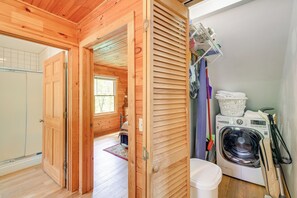 House (1 Bedroom) | Interior