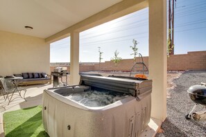 Interior - Chic Pet-friendly Vacation Rental in Rio Rancho! (Rio Rancho)