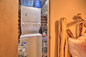 Casa (2 Bedrooms) | Interior