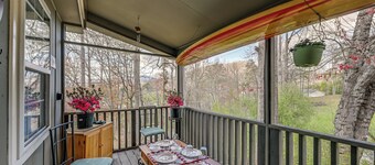 Whittier Vacation Rental Cabin: Pets Welcome!