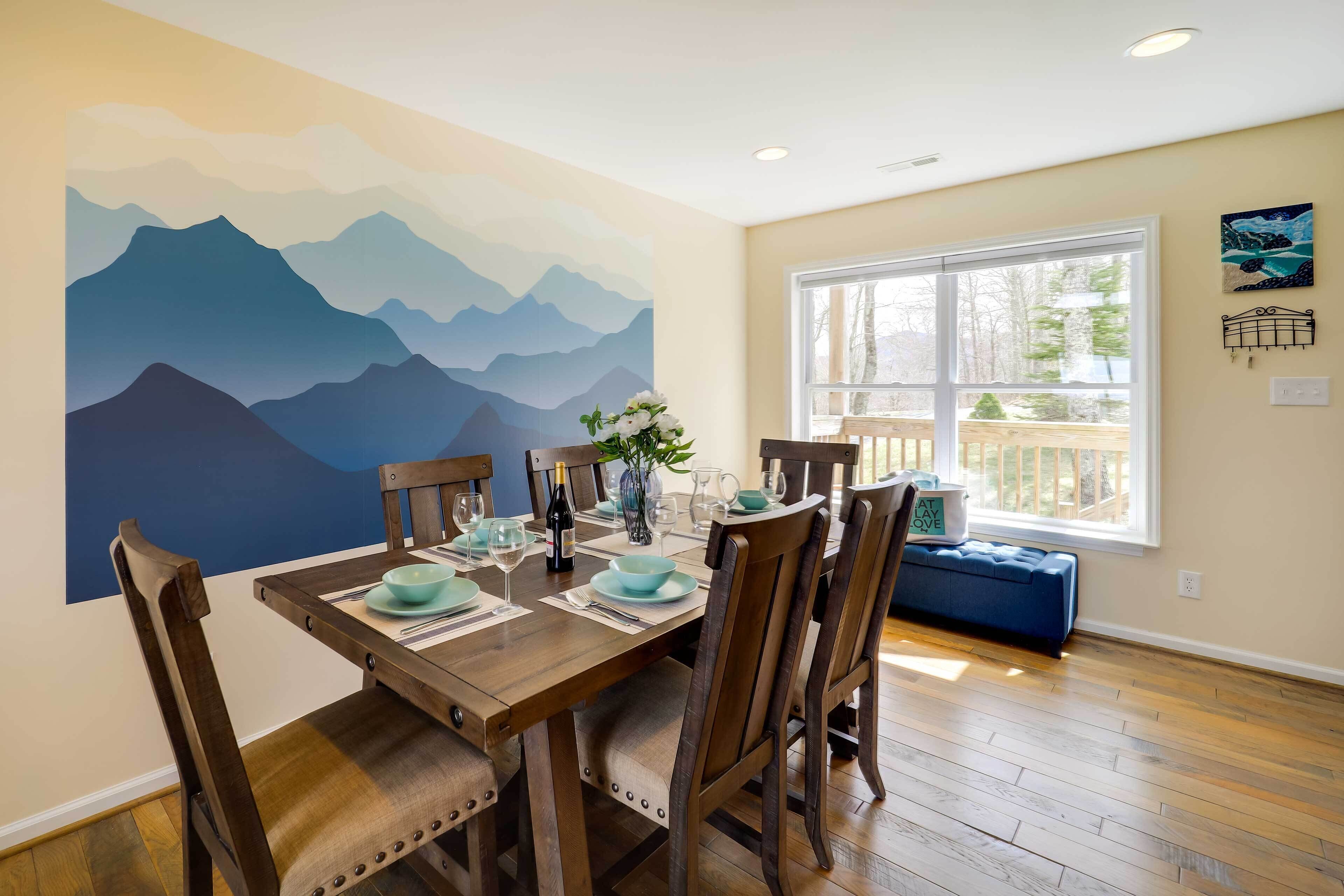 House (5 Bedrooms) | Interior