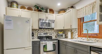 Cozy Wilmington Home: 6 Mi to Mount Snow!
