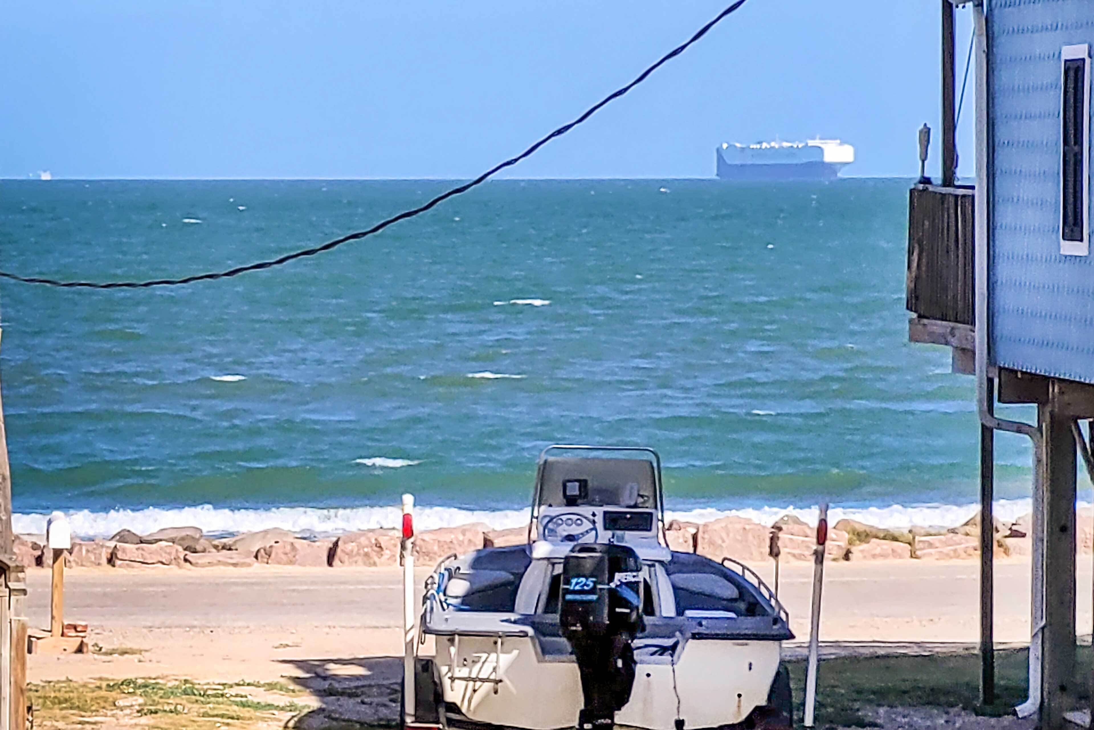 House (3 Bedrooms) | Front of property