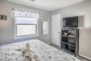 Cottage (2 Bedrooms) | Interior