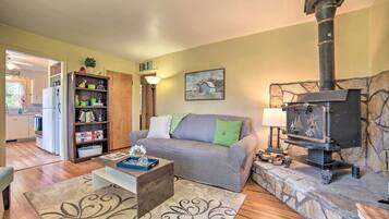 House (1 Bedroom) | Interior