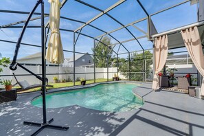 House (4 Bedrooms) | Interior - Backyard Oasis & Games: Davenport Magic Stay! (Davenport)