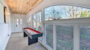 Cottage (3 Bedrooms) | Interior