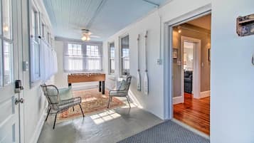 Cottage (3 Bedrooms) | Interior