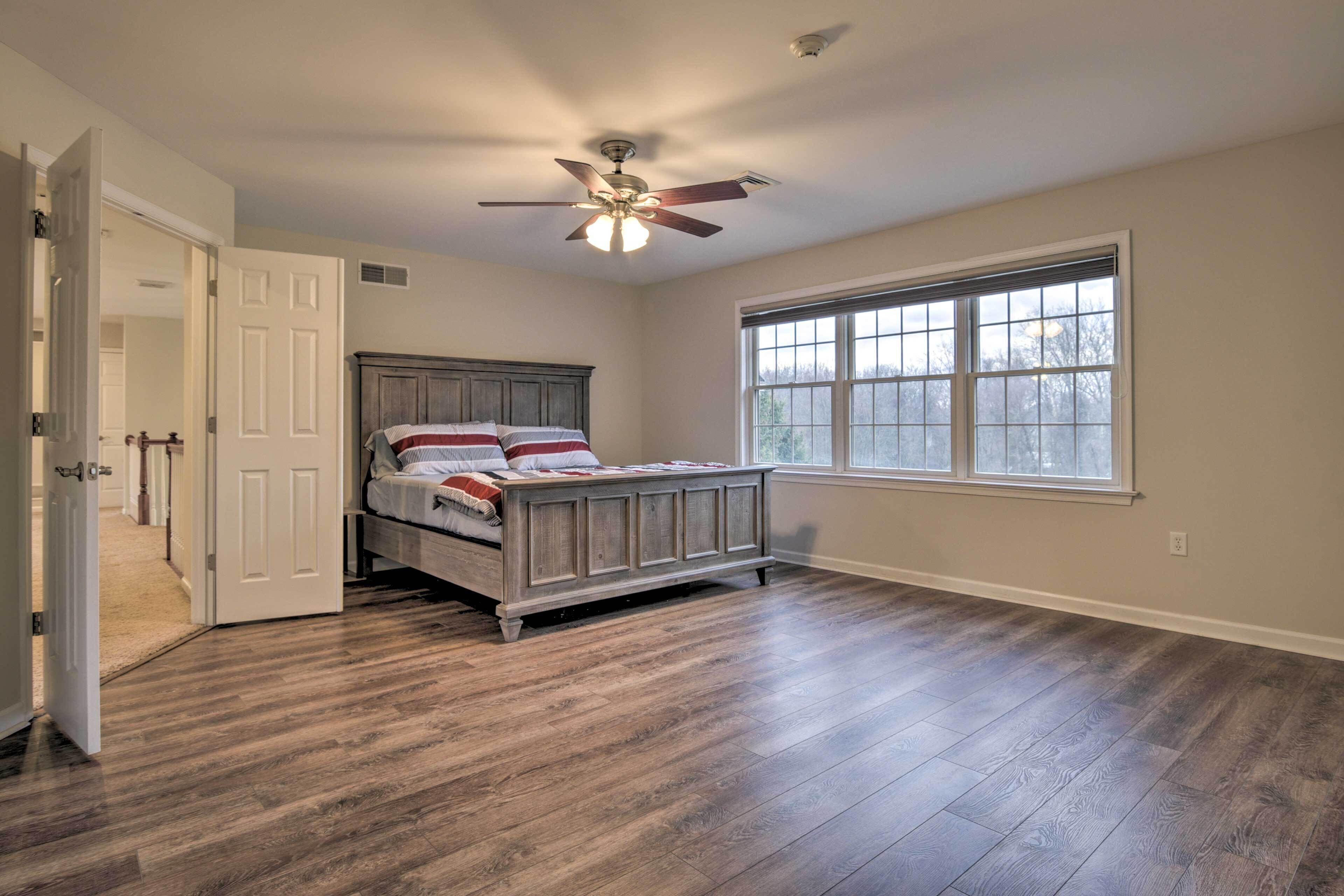 House (6 Bedrooms) | Interior