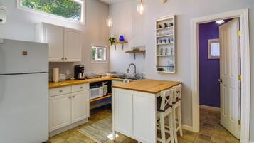 Cottage (1 Bedroom) | Interior