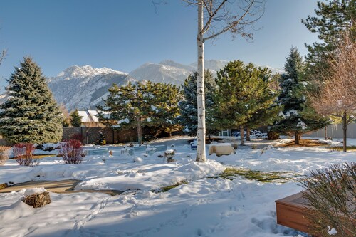 Updated Home w/ Mtn Views: 8 Mi to Snowbird Resort
