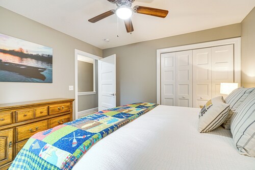 Lakefront Boating Getaway in Spring City!