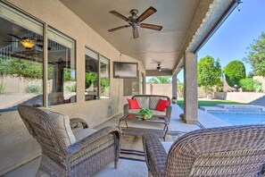 House (4 Bedrooms) | Interior - Hot Tub & Fire Pit: Mtn-view Mesa Home! (Mesa)